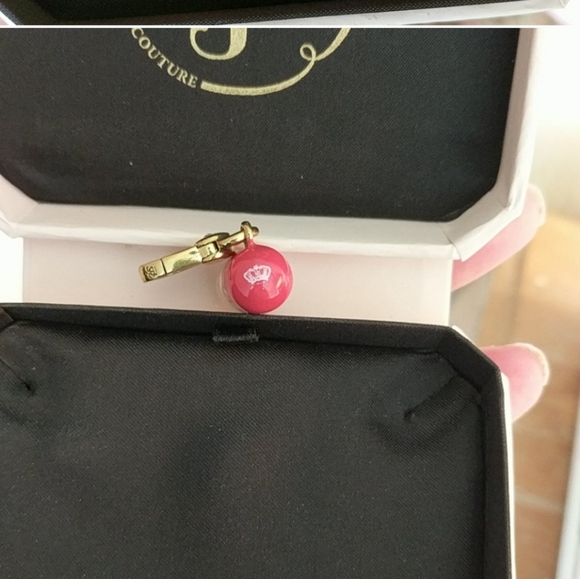 JUICY COUTURE PILL 💊 CHARM! - Picture 7 of 15